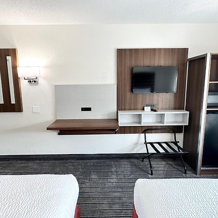 ホテル Ramada By Wyndham Lithia Springs Atlanta エクステリア 写真