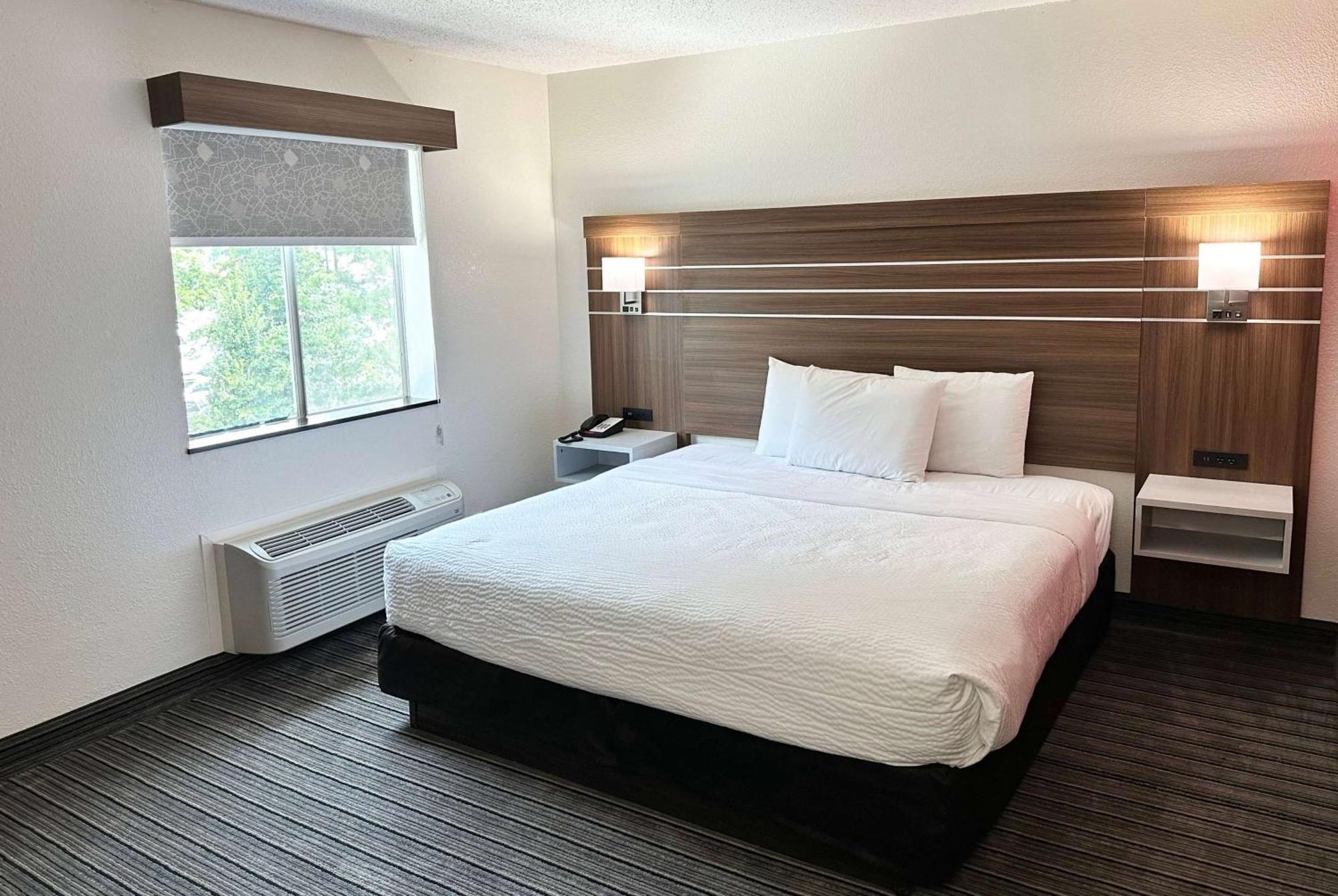 ホテル Ramada By Wyndham Lithia Springs Atlanta エクステリア 写真